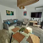 Malibu Park Sol Apartmán *