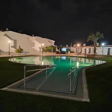 Malibu Park Sol Daire