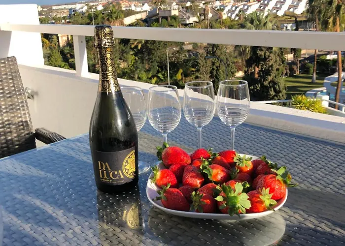 Апартаменты Malibu Park Sol Адехе