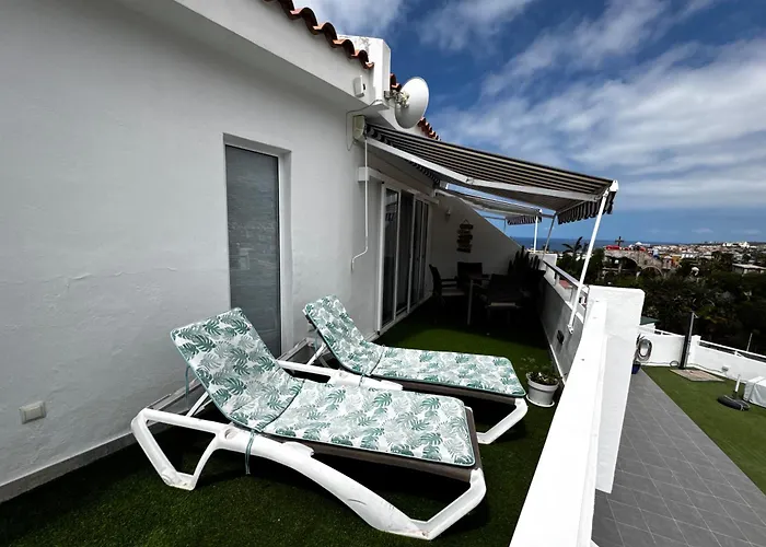 Malibu Park Sol Apartment