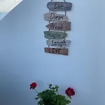 Malibu Park Sol Апартаменти Адехе